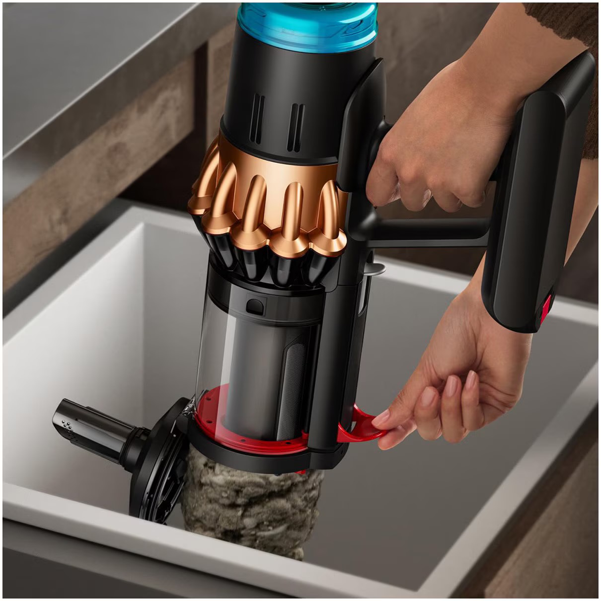 Dyson V16 Piston Animal Submarine image 5