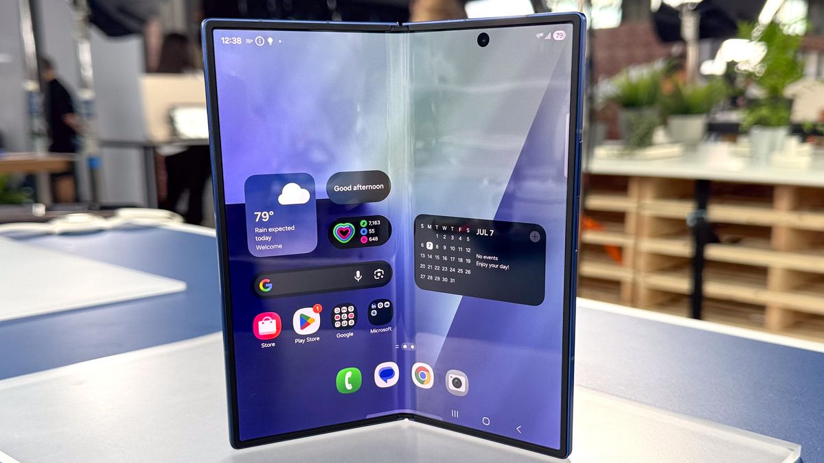 Samsung Galaxy Z Fold7 512GB image 3